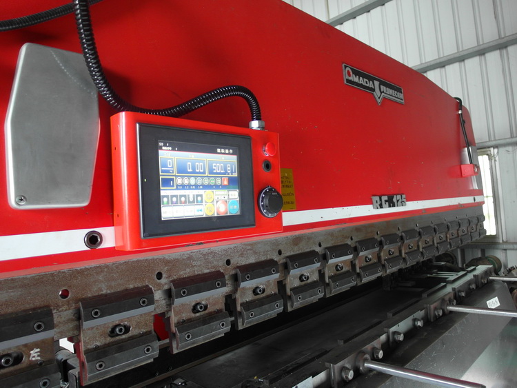     AMADA 微電腦